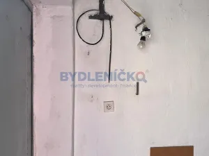 Pronájem garáže, České Budějovice, 15 m2