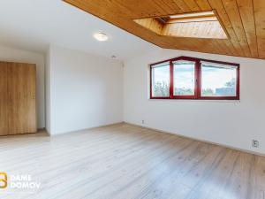 Prodej rodinného domu, Pohořelice, Školní, 350 m2