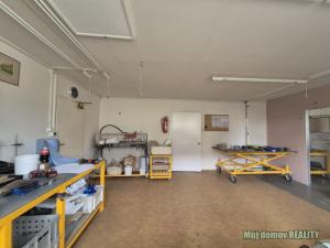 Pronájem výrobních prostor, Světice, V Zahradách, 250 m2