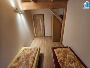 Pronájem rodinného domu, Kolinec, 68 m2