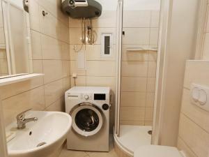 Prodej bytu 2+kk, Praha - Žižkov, Žerotínova, 40 m2