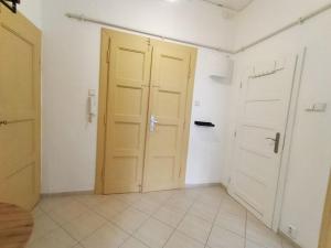 Prodej bytu 2+kk, Praha - Žižkov, Žerotínova, 40 m2