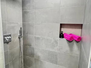 Pronájem bytu 2+kk, Pardubice, Na Třísle, 51 m2