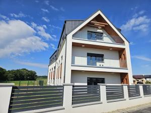 Pronájem bytu 3+kk, Ostrava, U Plesenky, 80 m2