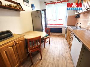 Prodej bytu 3+1, Bitozeves, 70 m2