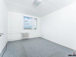 Prodej bytu 3+1, Praha - Horní Počernice, Lhotská, 73 m2