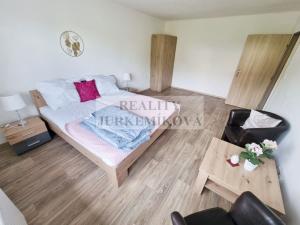 Prodej rodinného domu, Černá v Pošumaví, 200 m2