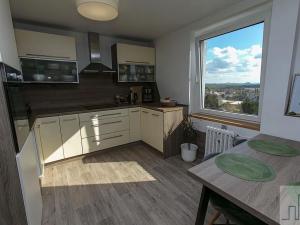 Prodej bytu 3+1, Litvínov, B. Němcové, 62 m2