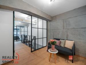 Pronájem bytu 3+kk, Praha - Vysočany, Kolbenova, 67 m2