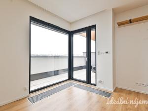 Pronájem bytu 2+kk, Brno, Střední, 55 m2