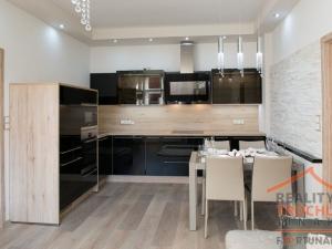 Pronájem bytu 2+kk, Hradec Králové, Mánesova, 62 m2