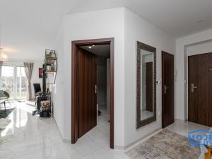 Prodej bytu 4+kk, Vochov, 81 m2