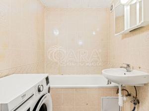 Prodej bytu 4+1, Praha - Chodov, Hněvkovského, 82 m2