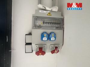 Pronájem garáže, Újezdec, 43 m2