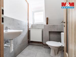 Prodej činžovního domu, Studená, nám. Sv. J. Nepomuckého, 229 m2