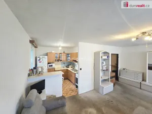 Prodej bytu 3+1, Benešov, Pražského povstání, 65 m2