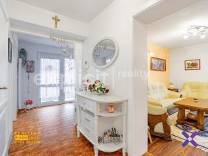 Prodej rodinného domu, Provodov, 234 m2