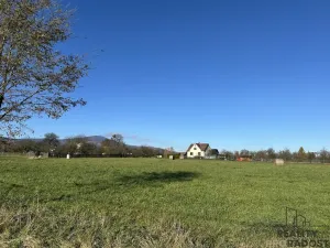 Prodej pozemku pro bydlení, Návsí, 3207 m2