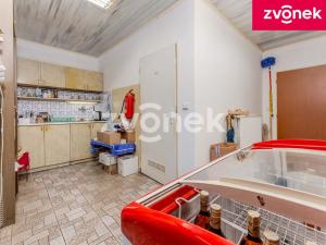 Prodej komerční nemovitosti, Chropyně, Masarykova, 800 m2