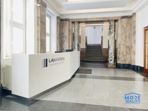 Pronájem kanceláře, Plzeň - Jižní Předměstí, náměstí T. G. Masaryka, 365 m2