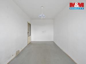 Prodej bytu 3+1, Broumov - Nové Město, Sídliště Křinické, 70 m2