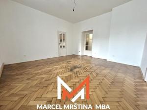 Pronájem bytu 2+1, Náchod, Husovo náměstí, 70 m2