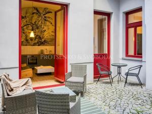 Prodej bytu 2+kk, Praha - Karlín, Prvního pluku, 73 m2