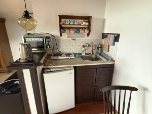 Pronájem bytu 1+kk, Praha - Nebušice, Na závěji, 25 m2