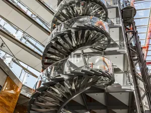 Pronájem kanceláře, Praha - Karlín, Karolinská, 1477 m2