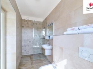 Prodej ubytování, Nové Město nad Metují, Husovo náměstí, 927 m2