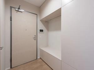 Pronájem bytu 2+kk, Praha - Smíchov, Zdíkovská, 75 m2