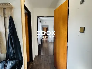 Prodej rodinného domu, Martiněves, 250 m2