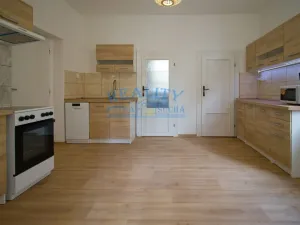 Pronájem bytu 2+1, Ústí nad Labem - Neštěmice, Železná, 63 m2