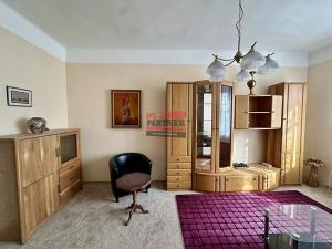 Prodej rodinného domu, Praha - Hloubětín, Poděbradská, 645 m2