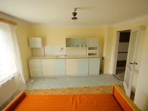 Prodej rodinného domu, Týn nad Vltavou, náměstí Míru, 151 m2