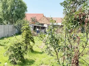 Prodej pozemku pro bydlení, Pouzdřany, Hlavní, 902 m2
