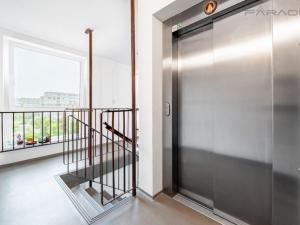 Pronájem bytu 4+1, Praha - Stodůlky, Petržílkova, 79 m2