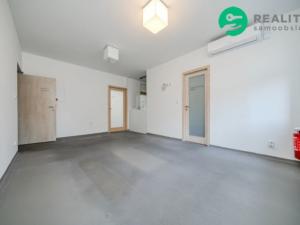 Pronájem komerční nemovitosti, Ostrava, Tvorkovských, 119 m2