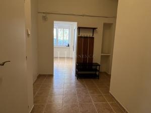 Pronájem bytu 1+kk, Praha - Vokovice, Africká, 30 m2