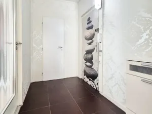 Pronájem bytu 3+1, Praha - Hlubočepy, Lamačova, 68 m2