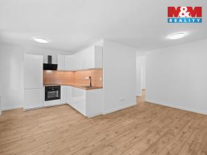 Prodej bytu 3+1, Kladno - Kročehlavy, Litevská, 57 m2