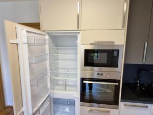 Pronájem bytu 3+kk, Praha - Nusle, Mužíkova, 52 m2