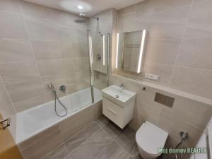 Pronájem bytu 3+kk, Praha - Nusle, Mužíkova, 52 m2