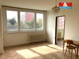 Pronájem bytu 1+1, Nymburk, Dědinova, 35 m2