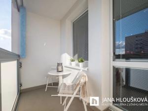 Prodej bytu 2+kk, Praha - Háje, Matúškova, 45 m2