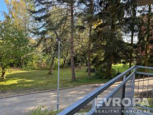 Prodej bytu 3+1, Liberec - Liberec XI-Růžodol I, U Mlékárny, 73 m2