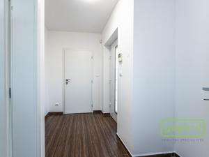 Pronájem rodinného domu, Praha, Do podkovy, 124 m2