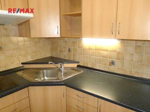 Pronájem bytu 2+kk, Praha - Řepy, Makovského, 40 m2