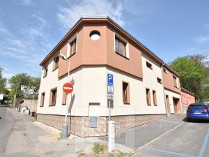 Pronájem bytu 3+kk, Praha - Kobylisy, Na pěšinách, 77 m2