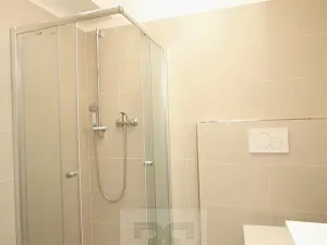 Pronájem kanceláře, Praha - Holešovice, Vinařská, 40 m2